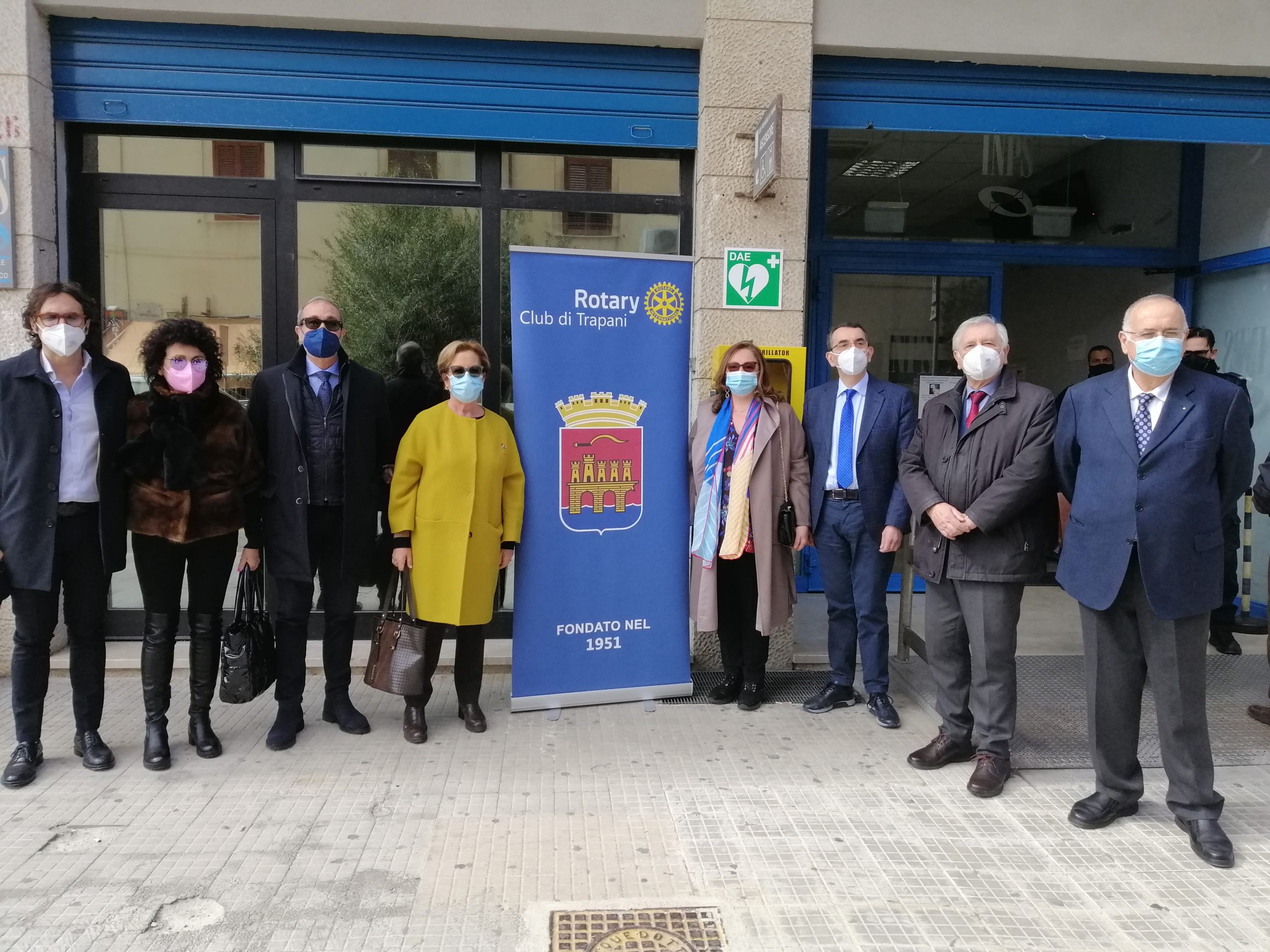 Comunicato – “Consegna Defibrillatore all’esterno dell’INPS”