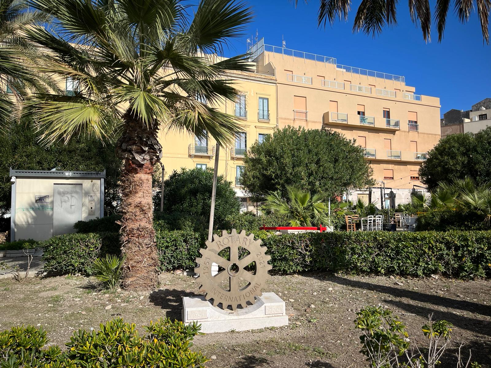 Manutenzione verde pubblico a cura del Rotary club di Trapani